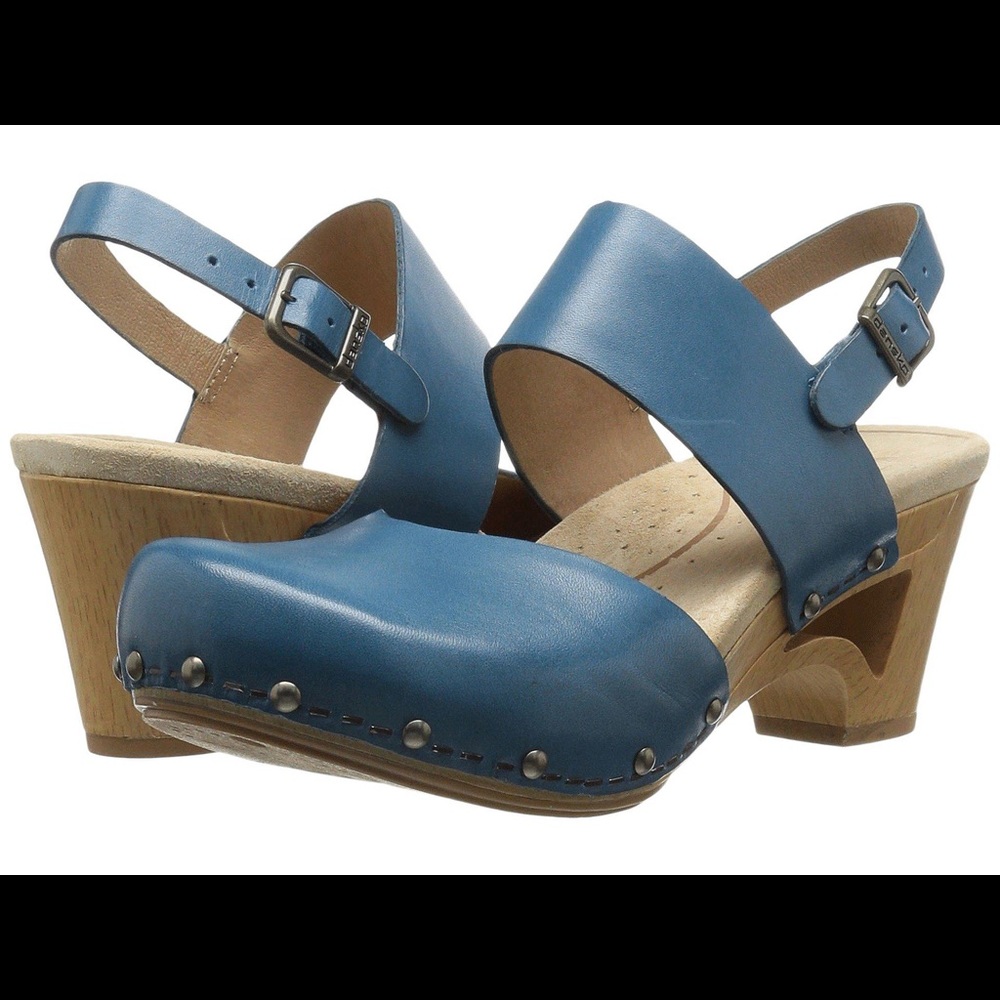 Dansko Thea in Marine Blue